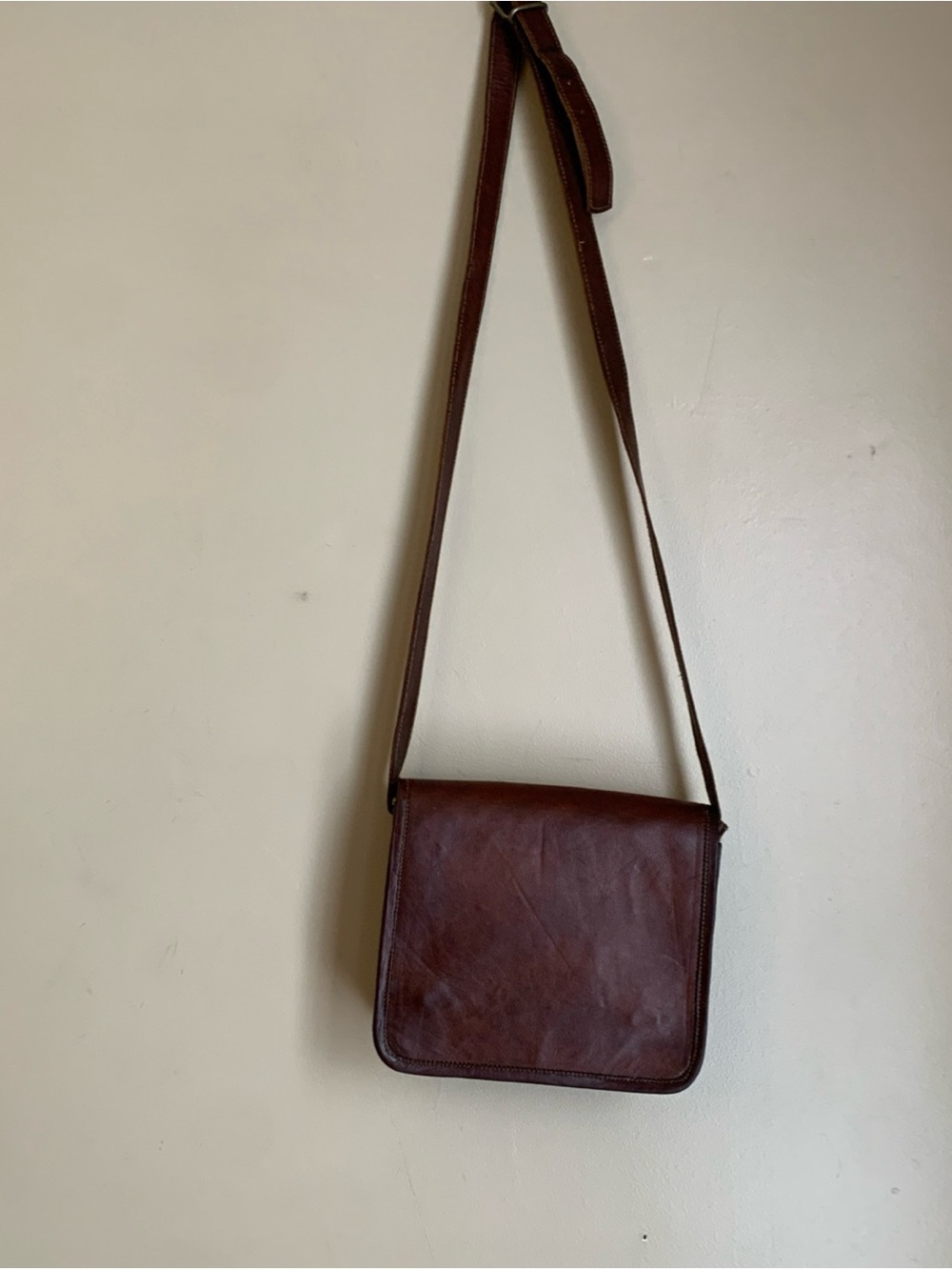 Vtg Waxed Leather Messenger Bag Crossbody Green Canvas Interior Brass Hardware - Picture 2 of 13